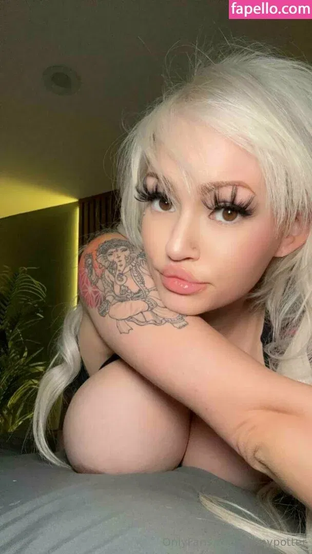 ginnypotter / ginnytothepotter Onlyfans Photo Gallery 