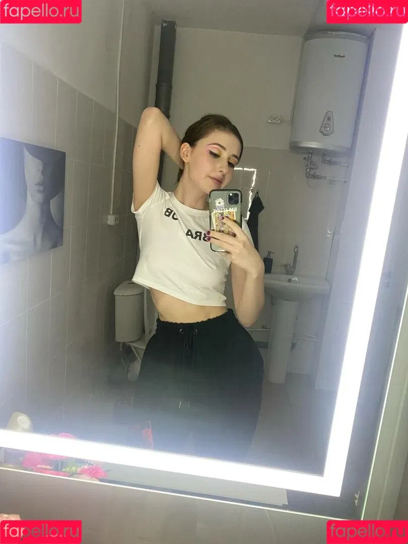 NatsukiZefirka / Zefirka Natsuki / Zefirka_ Natsuki / Zefirka_natsuki / Zefirkanatsuki Onlyfans Photo Gallery 