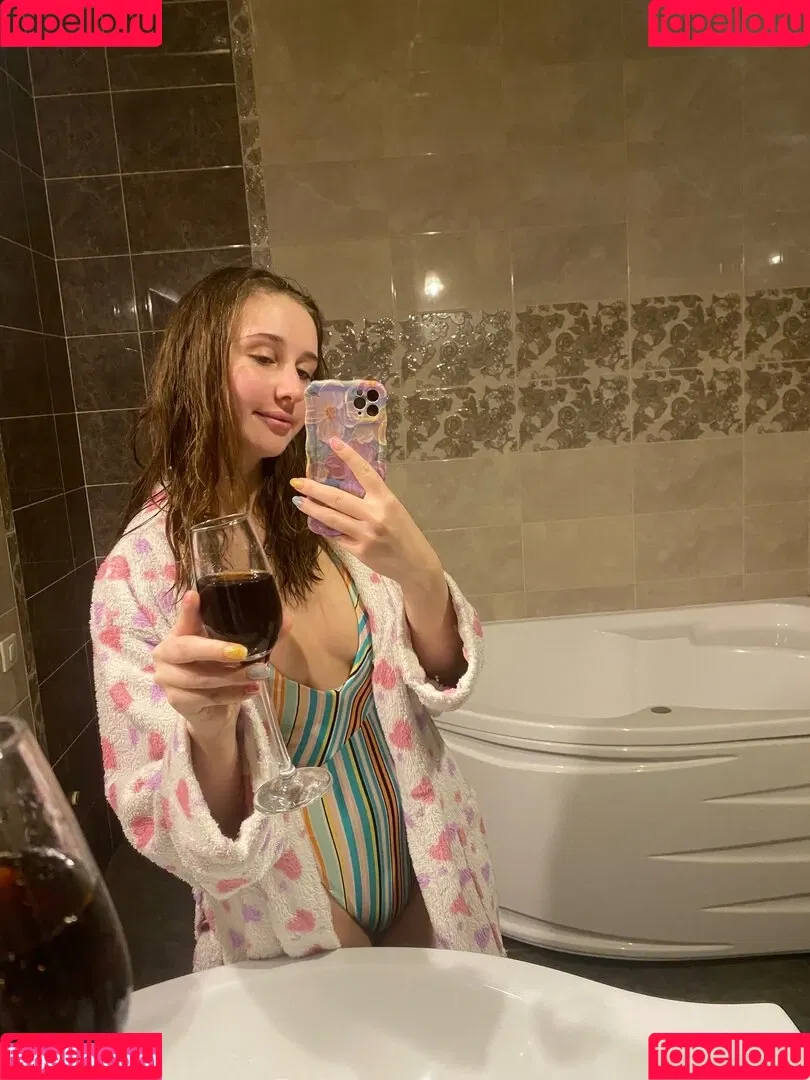 NatsukiZefirka / Zefirka Natsuki / Zefirka_ Natsuki / Zefirka_natsuki / Zefirkanatsuki Onlyfans Photo Gallery 