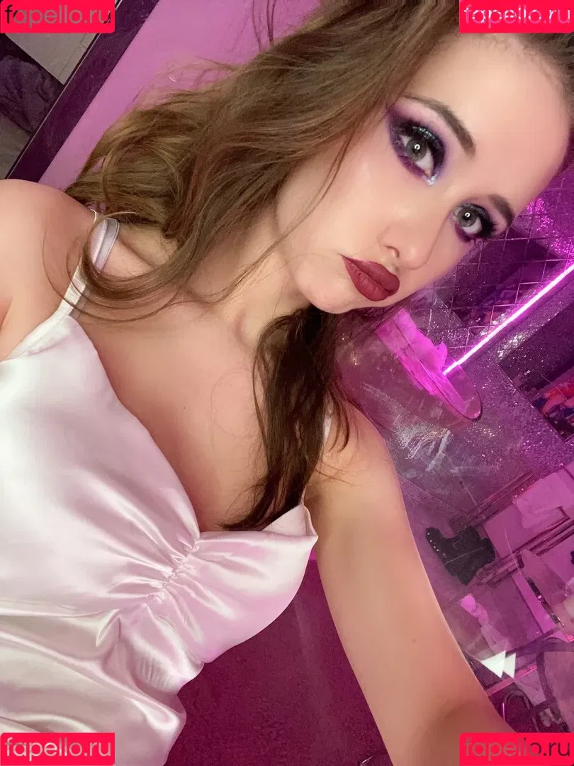 NatsukiZefirka / Zefirka Natsuki / Zefirka_ Natsuki / Zefirka_natsuki / Zefirkanatsuki Onlyfans Photo Gallery 
