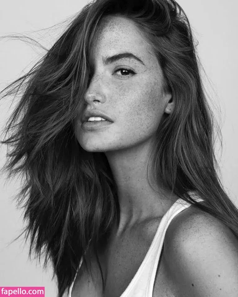 Haley Kalil / haleyybaylee Onlyfans Photo Gallery 