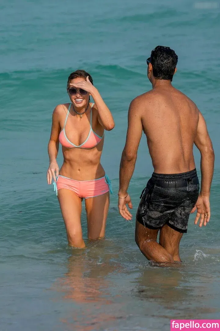 Haley Kalil / haleyybaylee Onlyfans Photo Gallery 