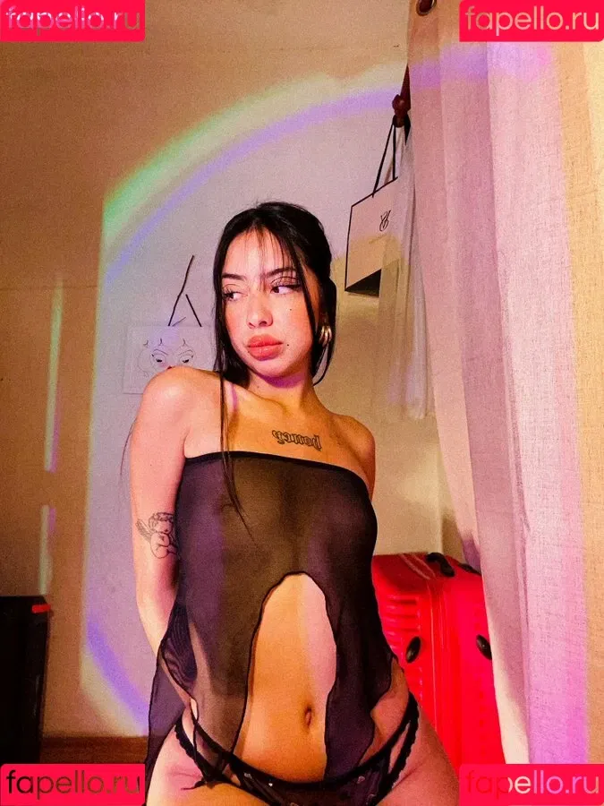 cinnachub / cuncubinaa / cuncubinaaa Onlyfans Photo Gallery 