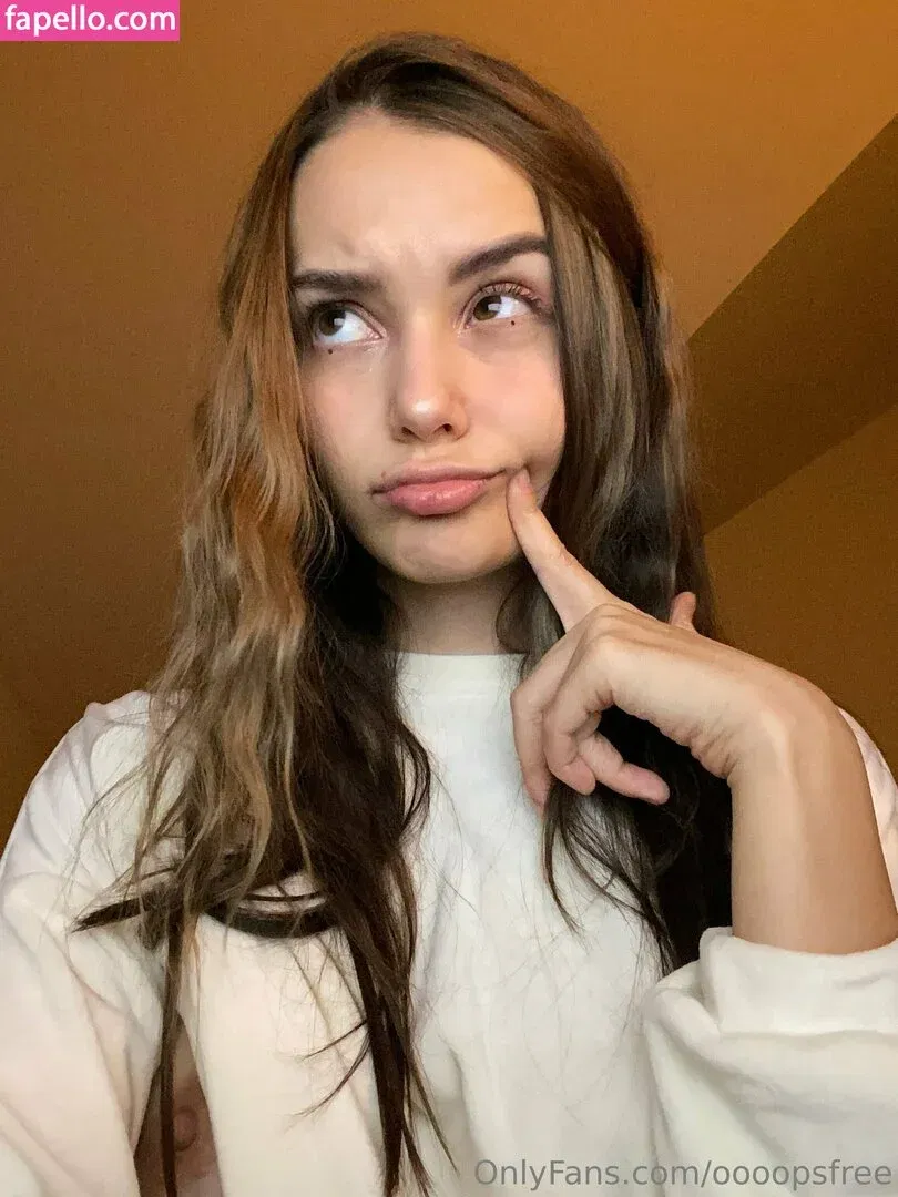 eva_oopsy / oooopsfree Onlyfans Photo Gallery 