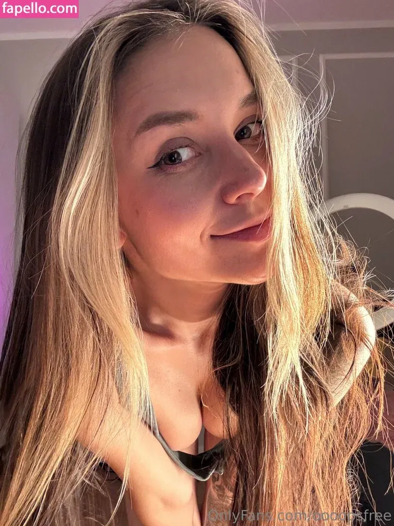 eva_oopsy / oooopsfree Onlyfans Photo Gallery 