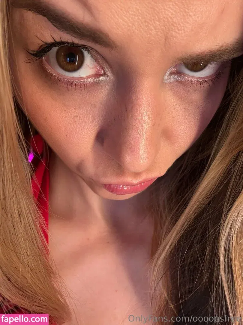 eva_oopsy / oooopsfree Onlyfans Photo Gallery 