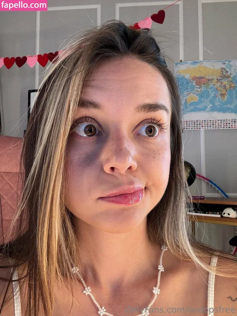 eva_oopsy / oooopsfree Onlyfans Photo Gallery 