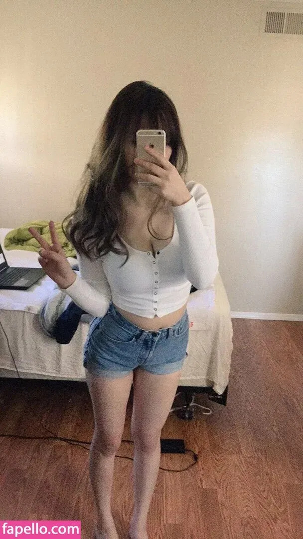 ploy.69 / ploy69 Onlyfans Photo Gallery 