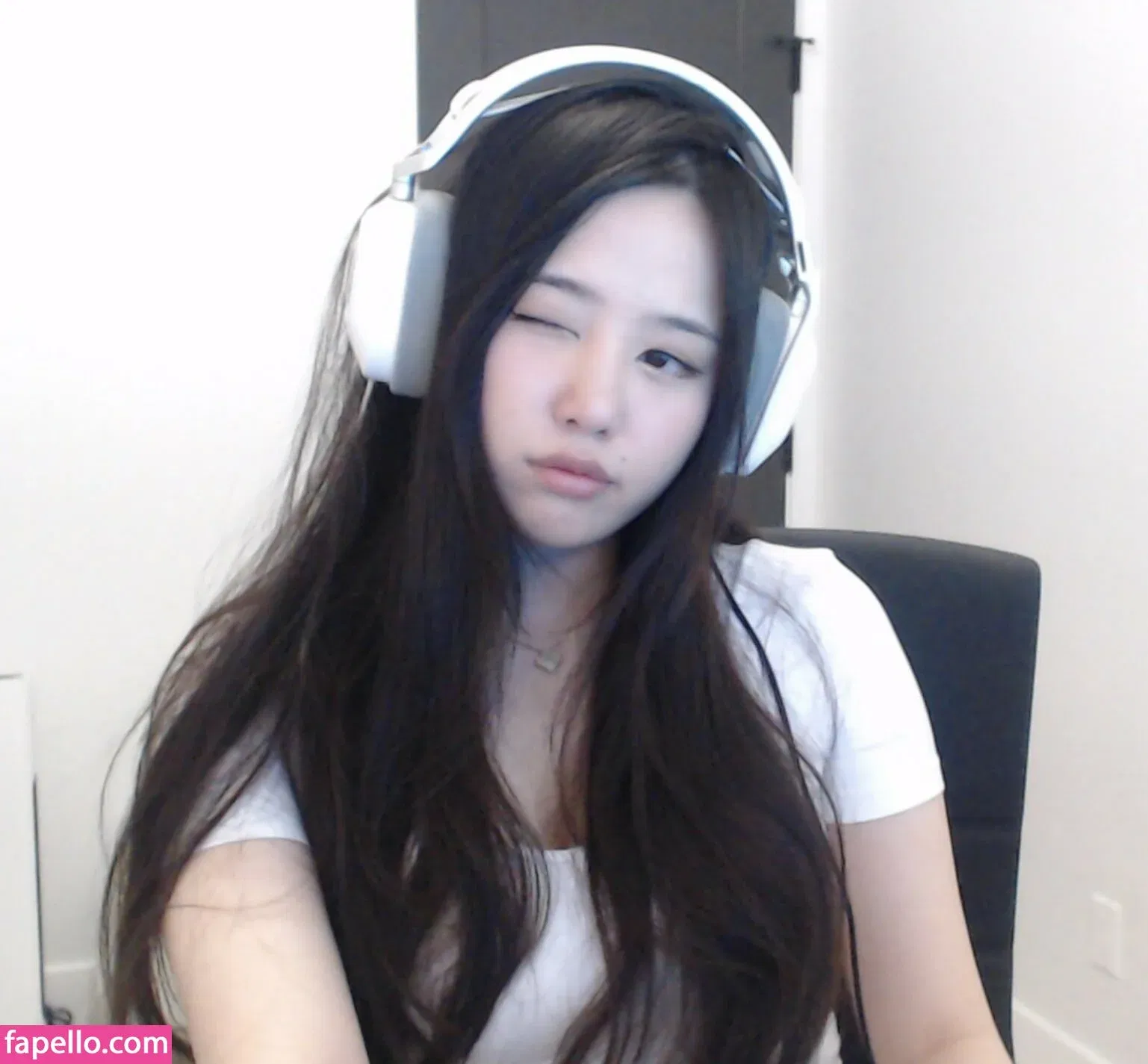 ploy.69 / ploy69 Onlyfans Photo Gallery 