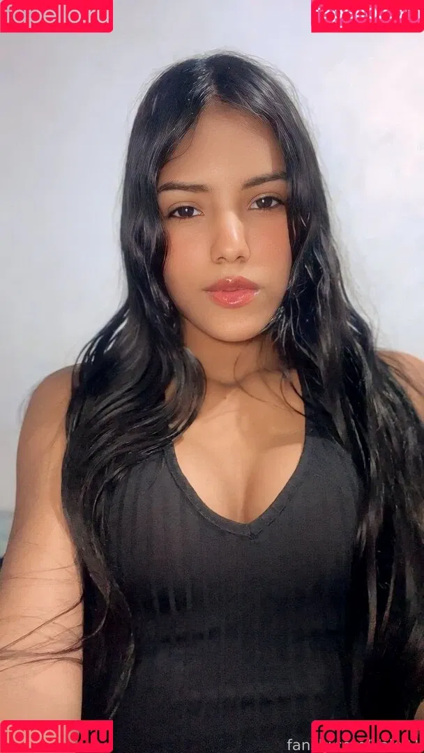 Vale21 / vale21.artist Onlyfans Photo Gallery 