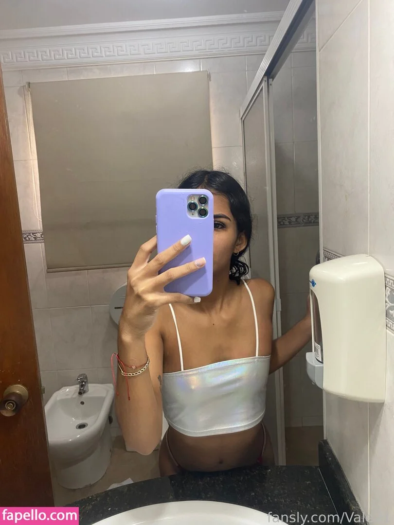 Vale21 / vale21.artist Onlyfans Photo Gallery 