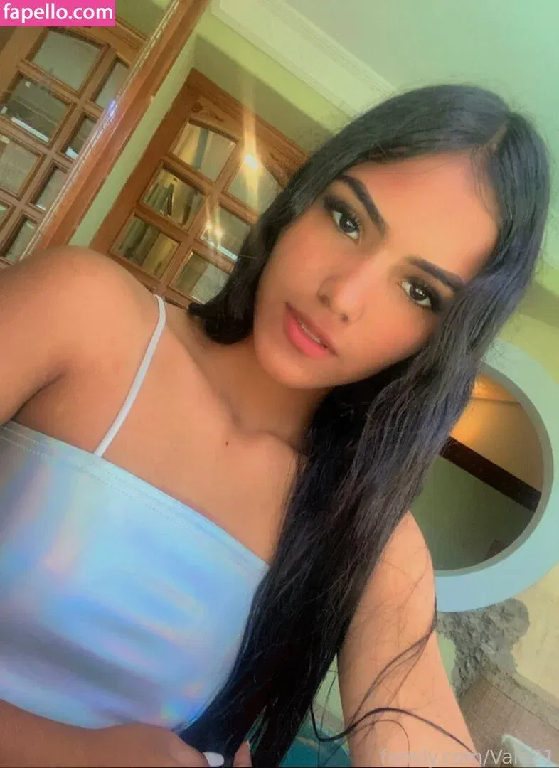 Vale21 / vale21.artist Onlyfans Photo Gallery 
