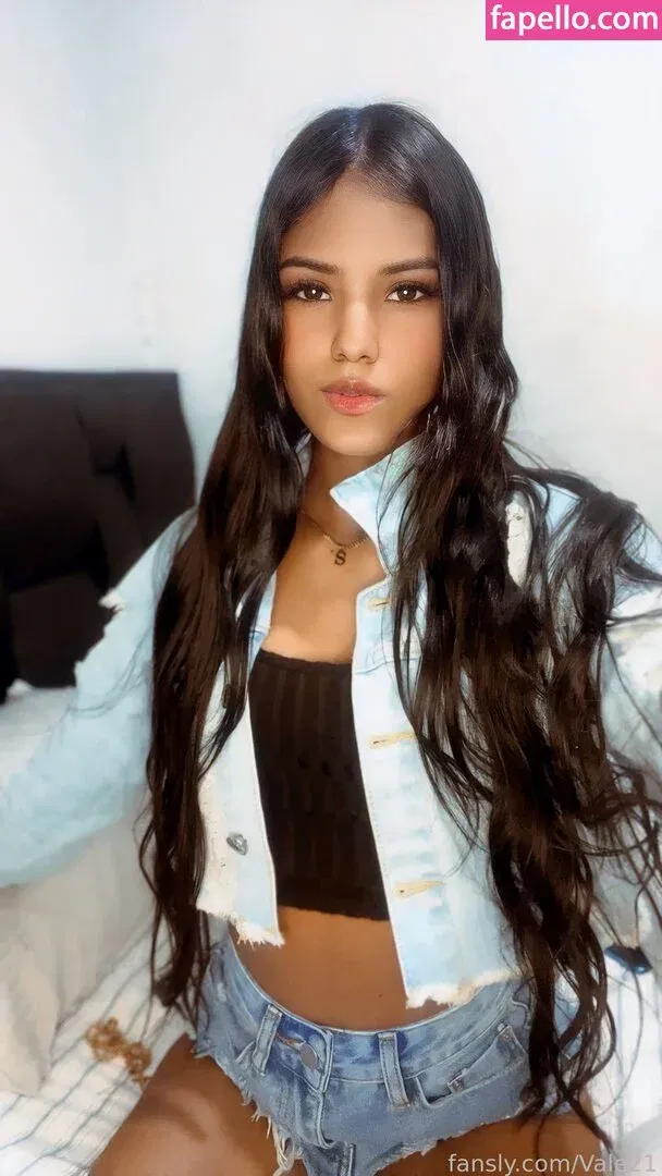 Vale21 / vale21.artist Onlyfans Photo Gallery 