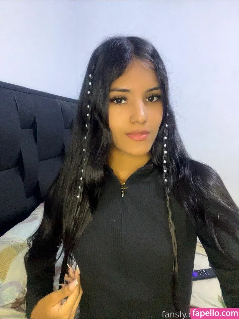 Vale21 / vale21.artist Onlyfans Photo Gallery 