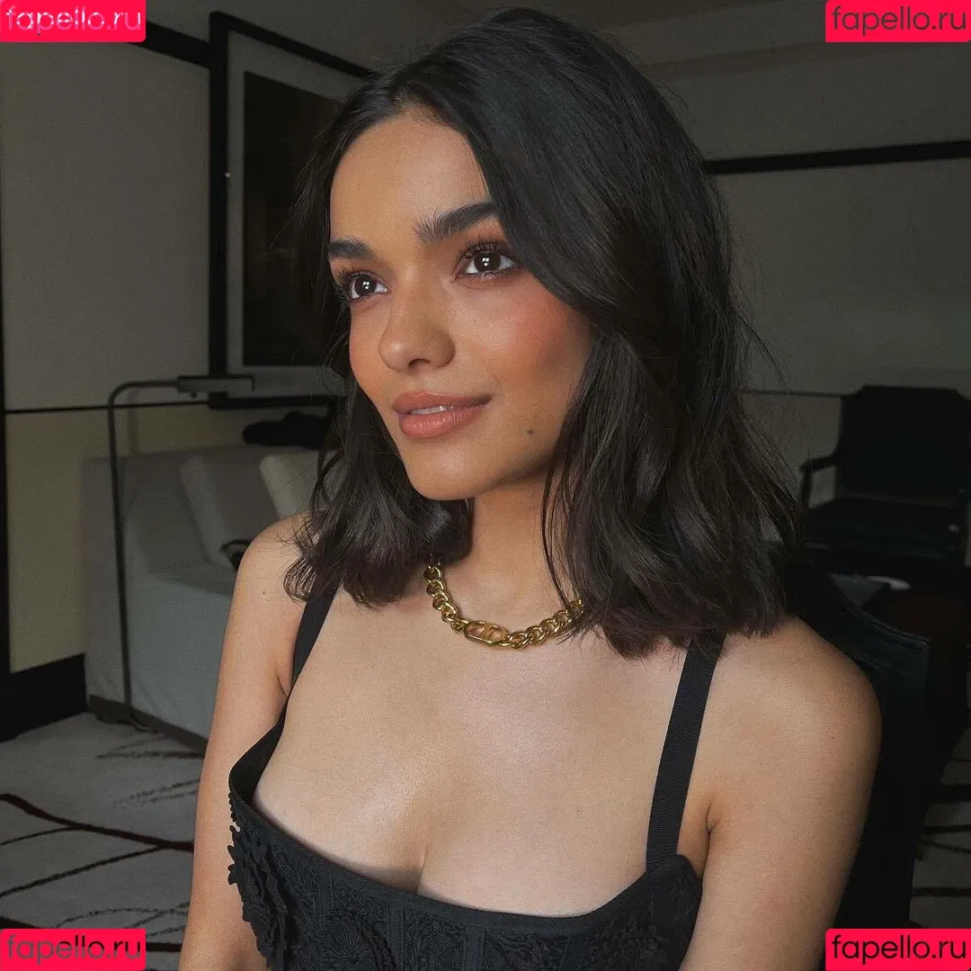 Rachel Zegler / rachelzegler / rachmariexoxo Onlyfans Photo Gallery 