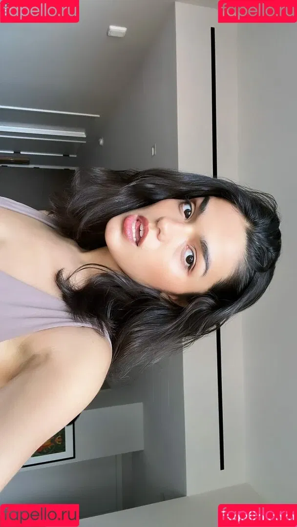 Rachel Zegler / rachelzegler / rachmariexoxo Onlyfans Photo Gallery 