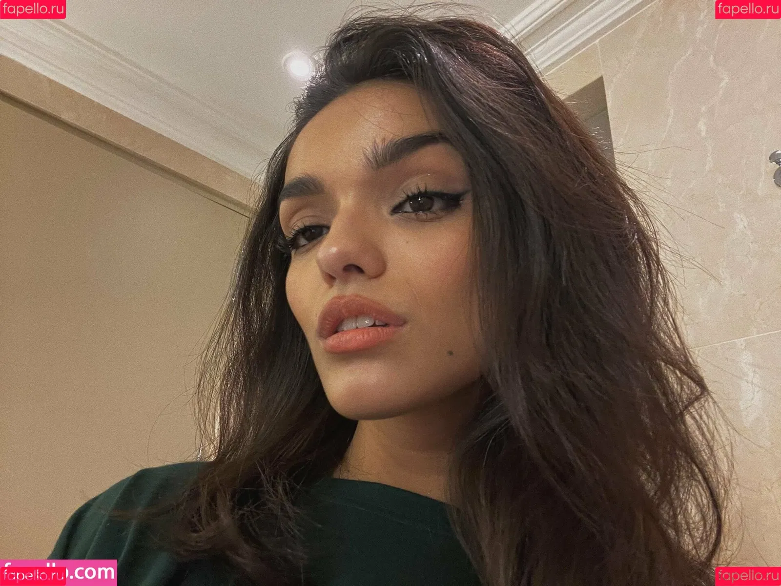 Rachel Zegler / rachelzegler / rachmariexoxo Onlyfans Photo Gallery 