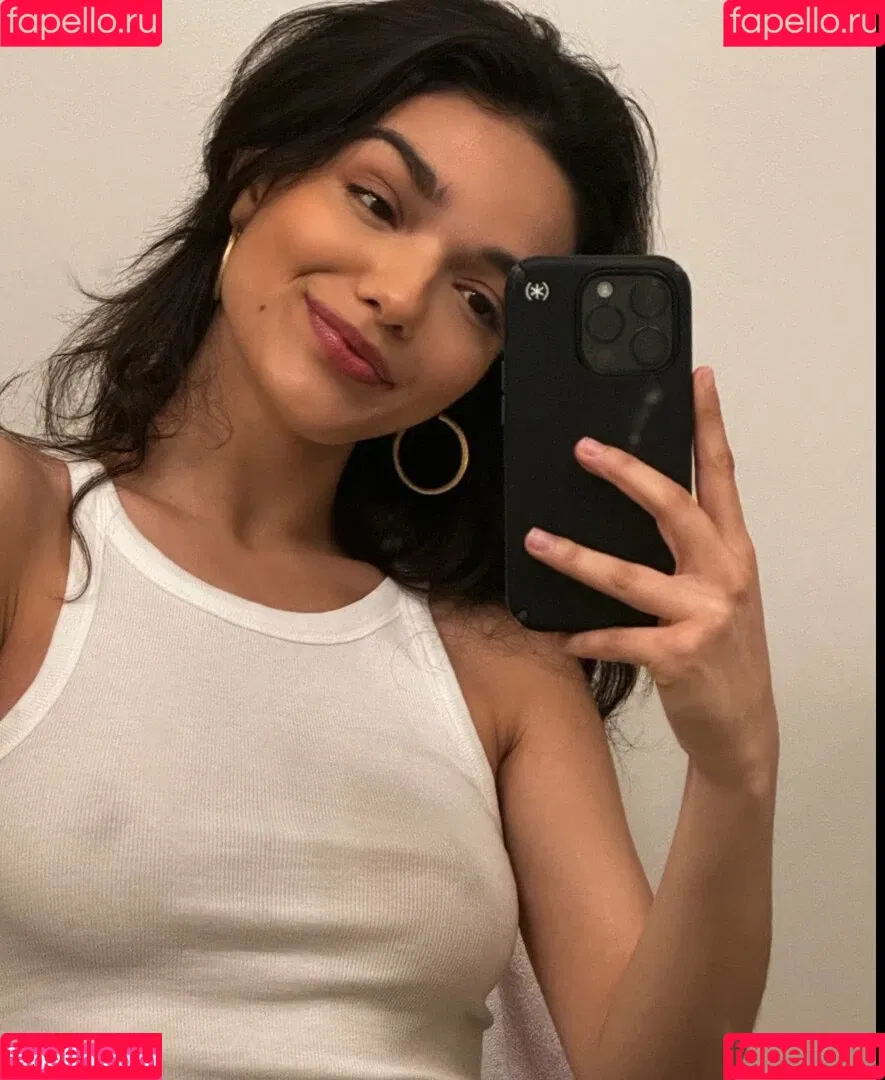 Rachel Zegler / rachelzegler / rachmariexoxo Onlyfans Photo Gallery 