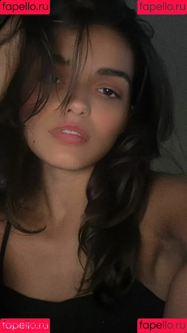 Rachel Zegler / rachelzegler / rachmariexoxo Onlyfans Photo Gallery 