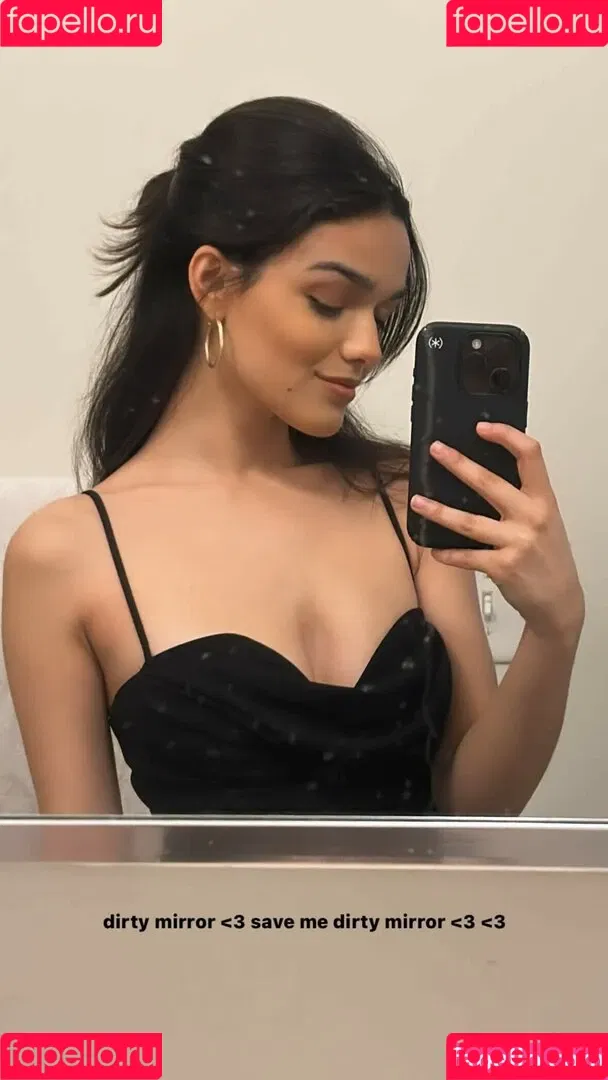 Rachel Zegler / rachelzegler / rachmariexoxo Onlyfans Photo Gallery 