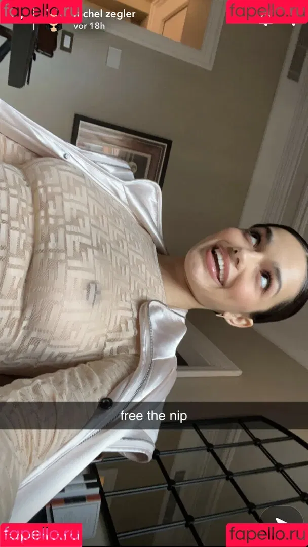 Rachel Zegler / rachelzegler / rachmariexoxo Onlyfans Photo Gallery 