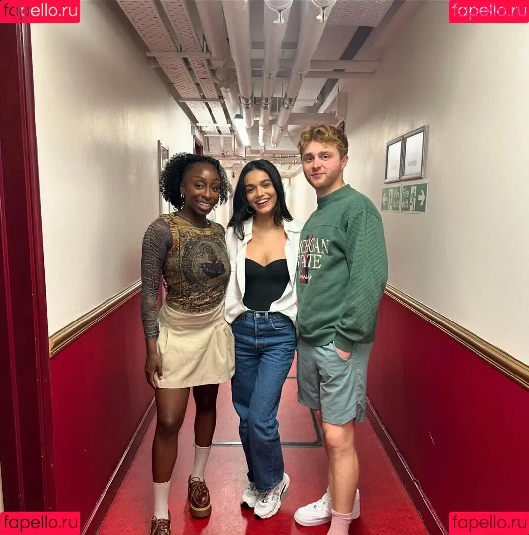 Rachel Zegler / rachelzegler / rachmariexoxo Onlyfans Photo Gallery 