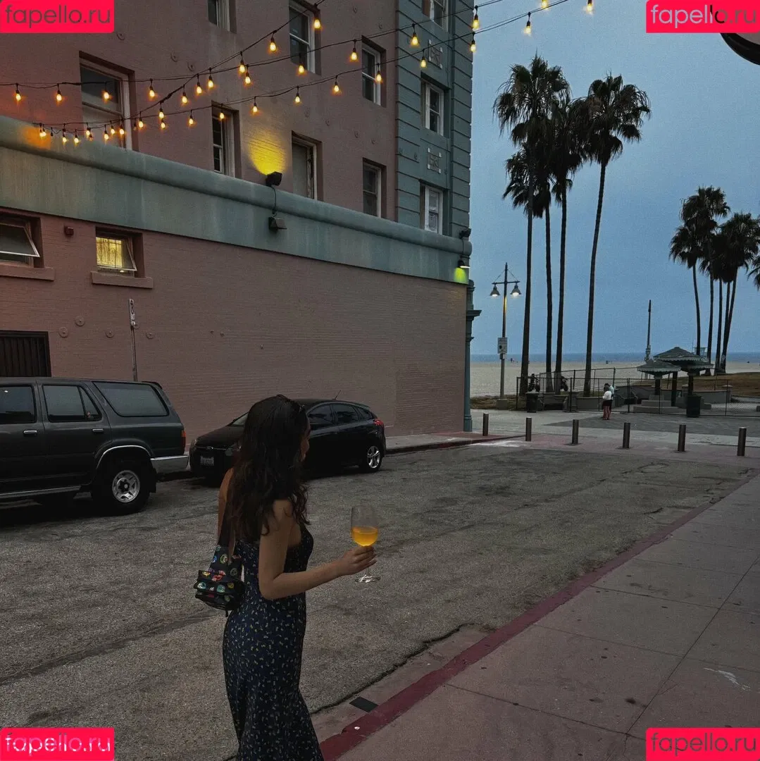 Rachel Zegler / rachelzegler / rachmariexoxo Onlyfans Photo Gallery 