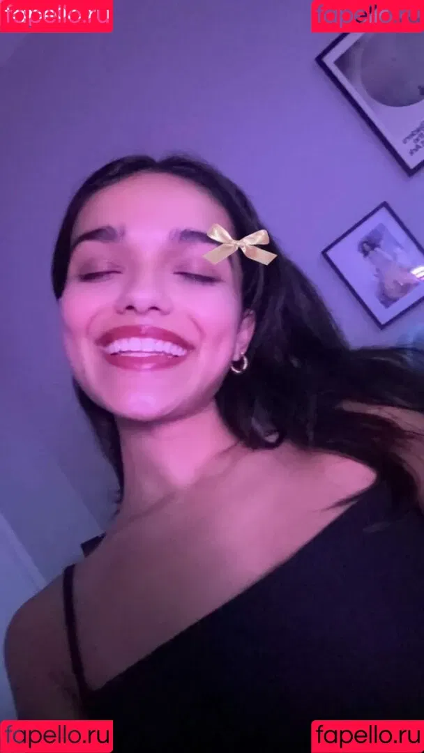 Rachel Zegler / rachelzegler / rachmariexoxo Onlyfans Photo Gallery 