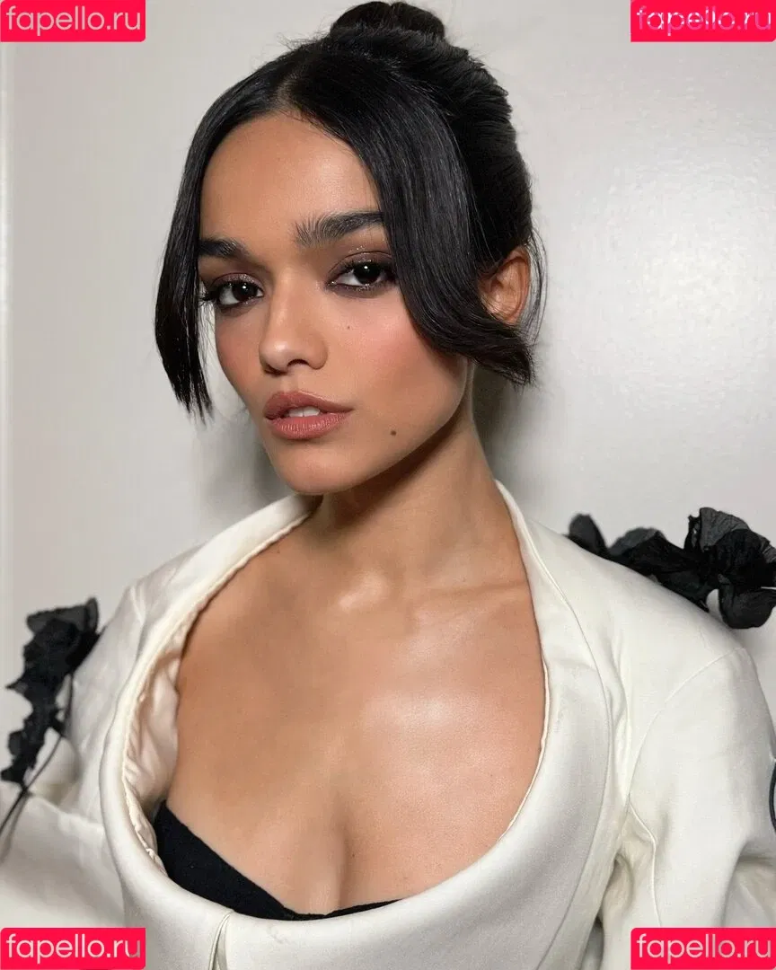 Rachel Zegler / rachelzegler / rachmariexoxo Onlyfans Photo Gallery 