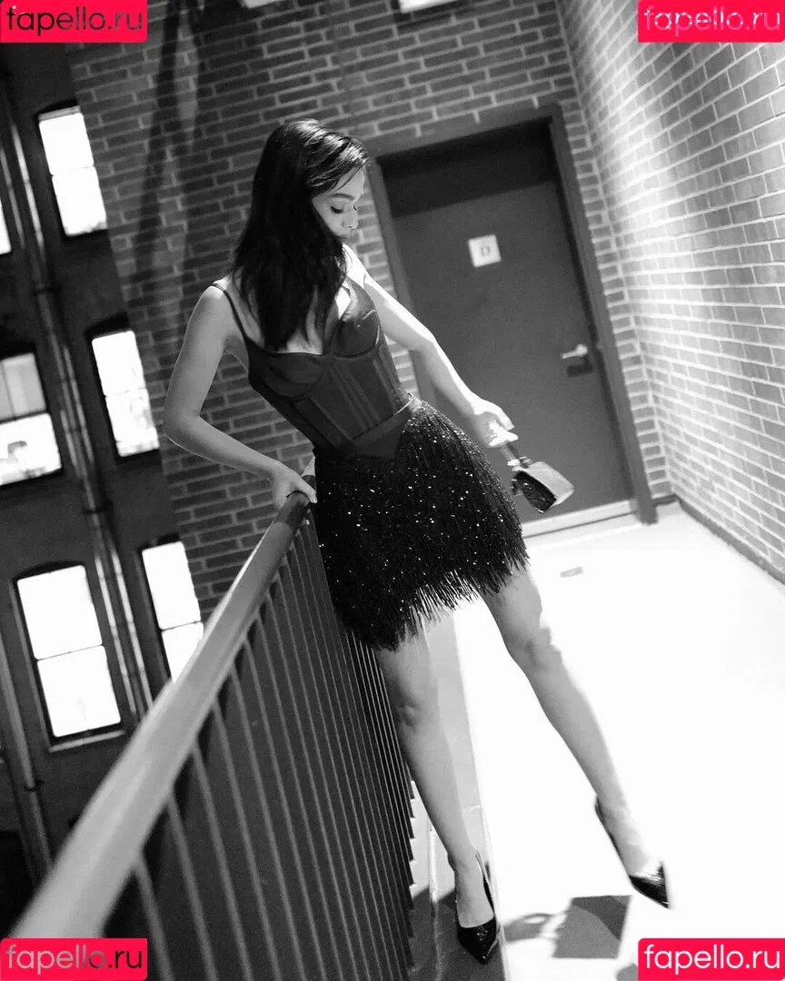 Rachel Zegler / rachelzegler / rachmariexoxo Onlyfans Photo Gallery 