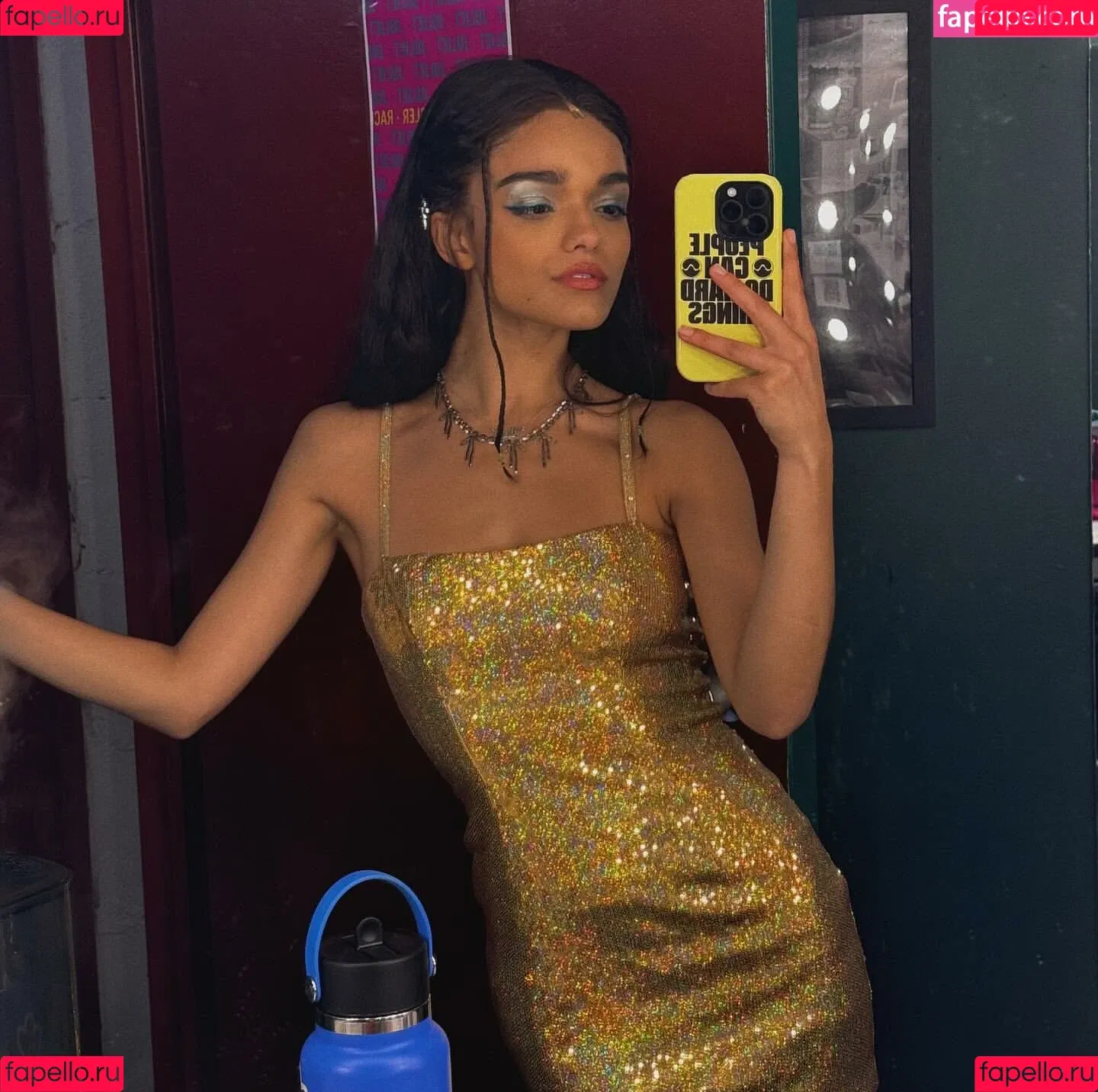 Rachel Zegler / rachelzegler / rachmariexoxo Onlyfans Photo Gallery 