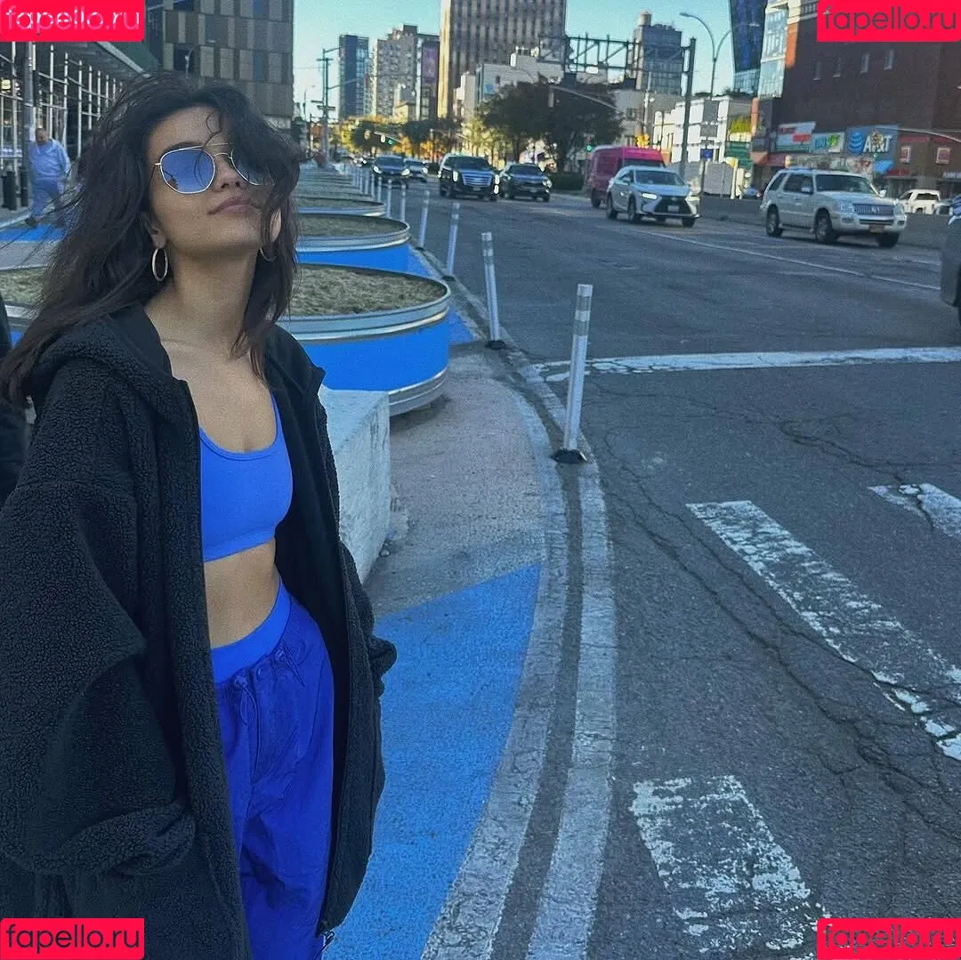Rachel Zegler / rachelzegler / rachmariexoxo Onlyfans Photo Gallery 