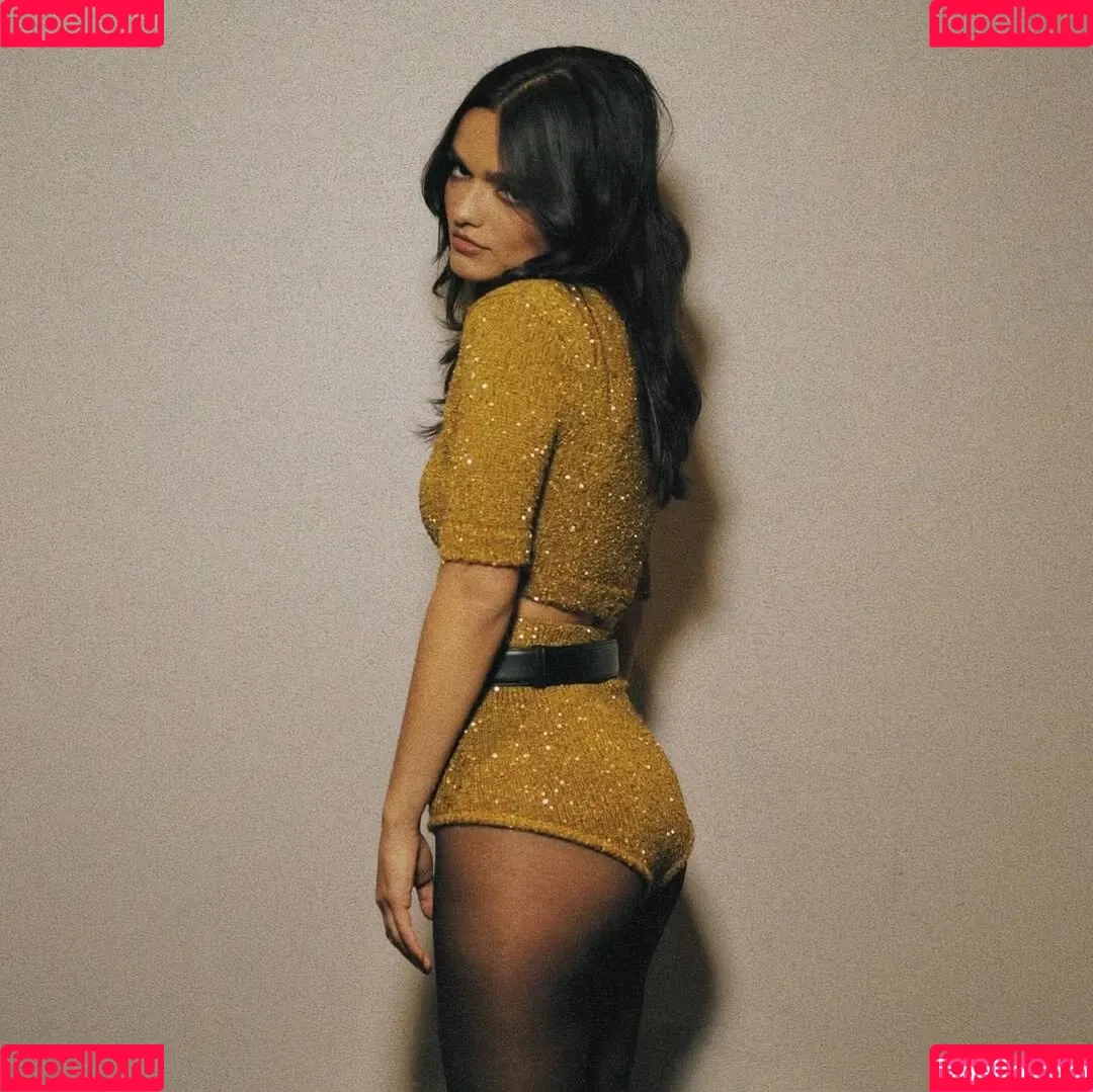 Rachel Zegler / rachelzegler / rachmariexoxo Onlyfans Photo Gallery 