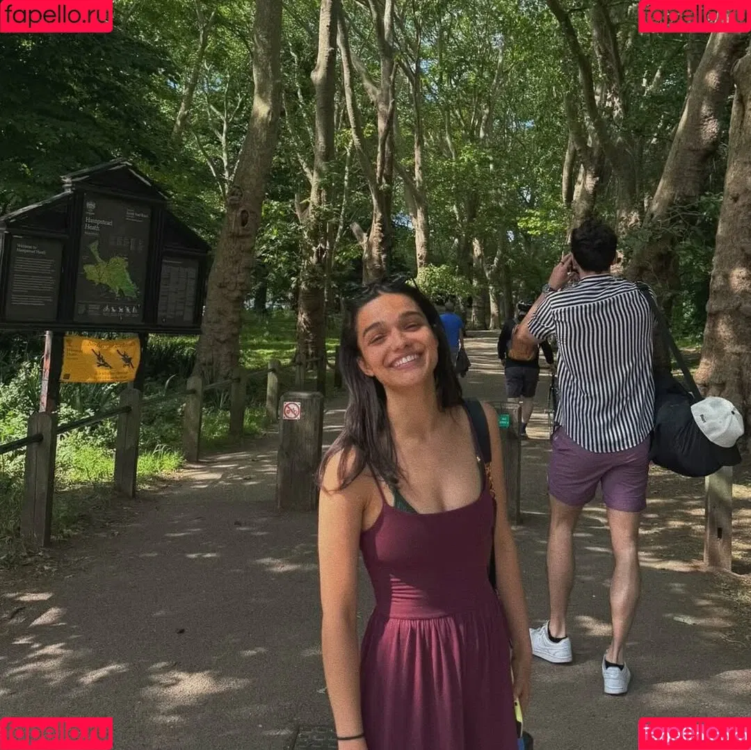 Rachel Zegler / rachelzegler / rachmariexoxo Onlyfans Photo Gallery 