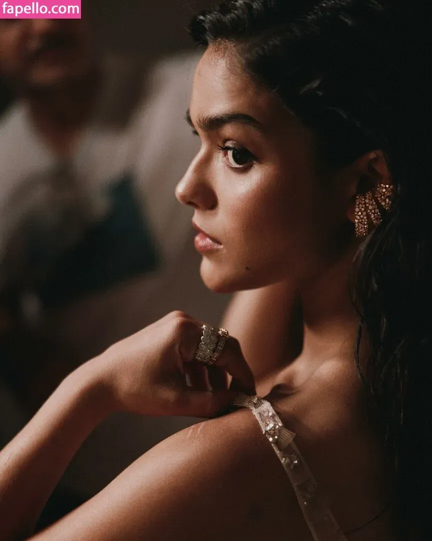 Rachel Zegler / rachelzegler / rachmariexoxo Onlyfans Photo Gallery 