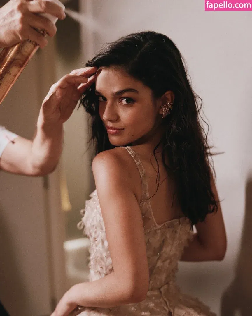 Rachel Zegler / rachelzegler / rachmariexoxo Onlyfans Photo Gallery 