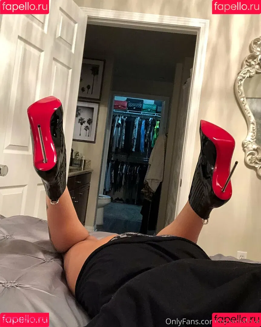 iamtrishajames / tsnadialove Onlyfans Photo Gallery 