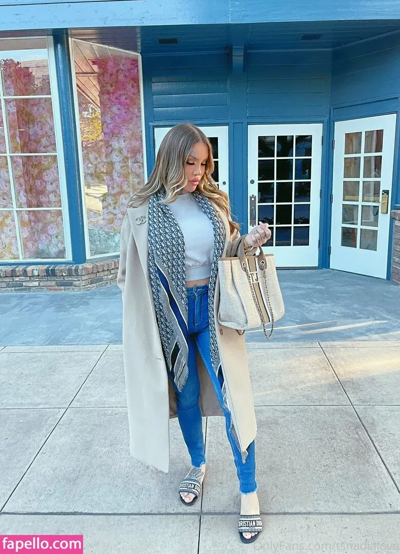 iamtrishajames / tsnadialove Onlyfans Photo Gallery 