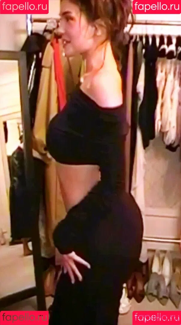 Kylie Jenner / KylieJenner / kyliejenner.2 Onlyfans Photo Gallery 