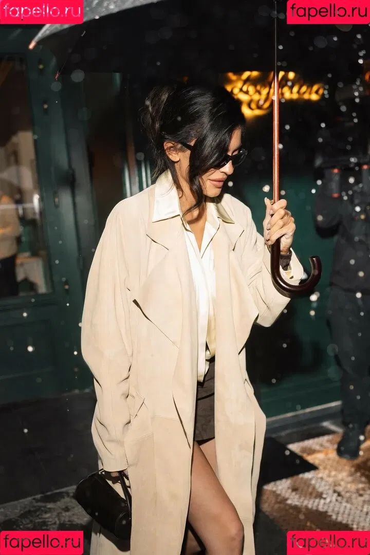 Kylie Jenner / KylieJenner / kyliejenner.2 Onlyfans Photo Gallery 