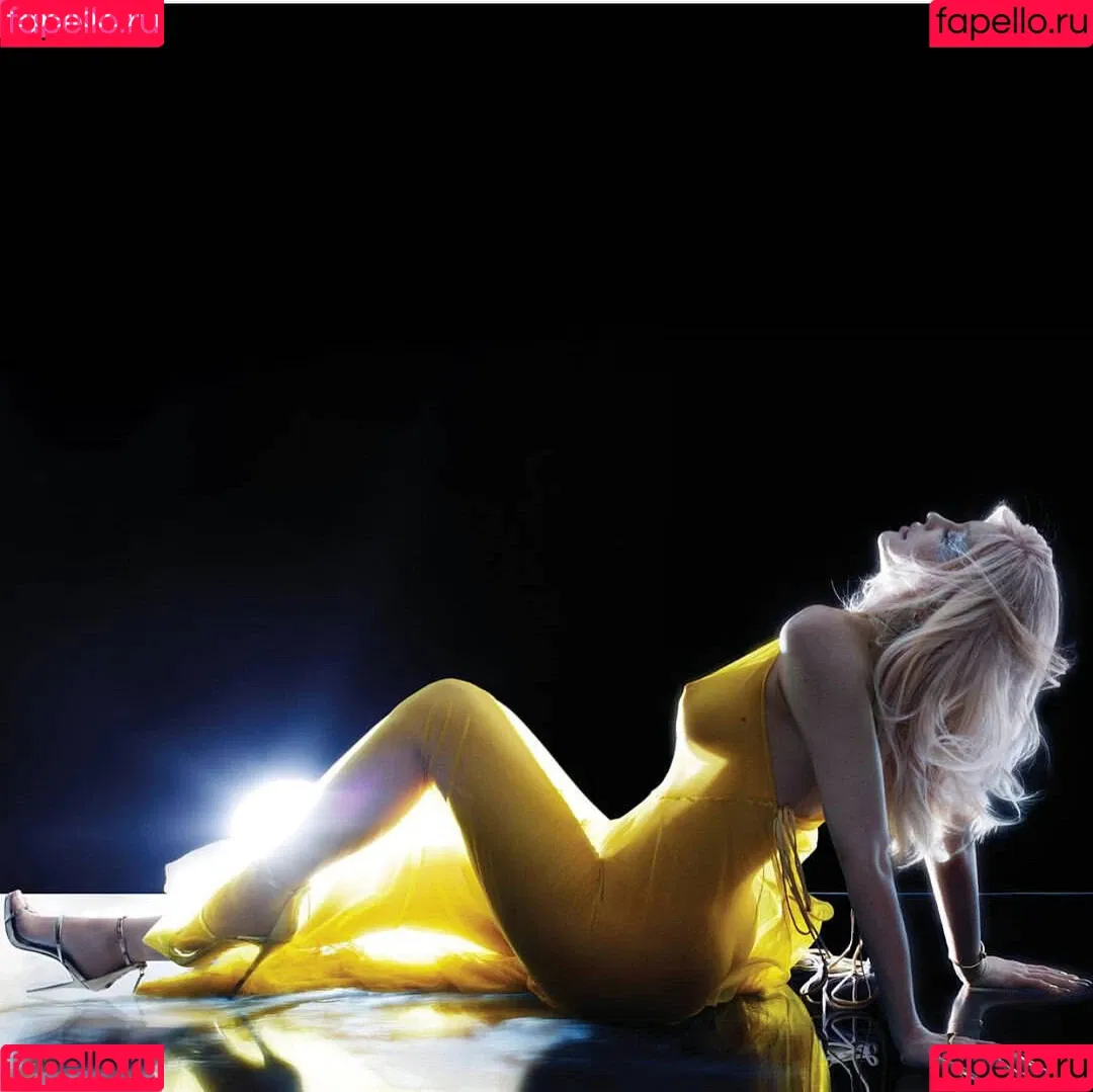 Kylie Jenner / KylieJenner / kyliejenner.2 Onlyfans Photo Gallery 