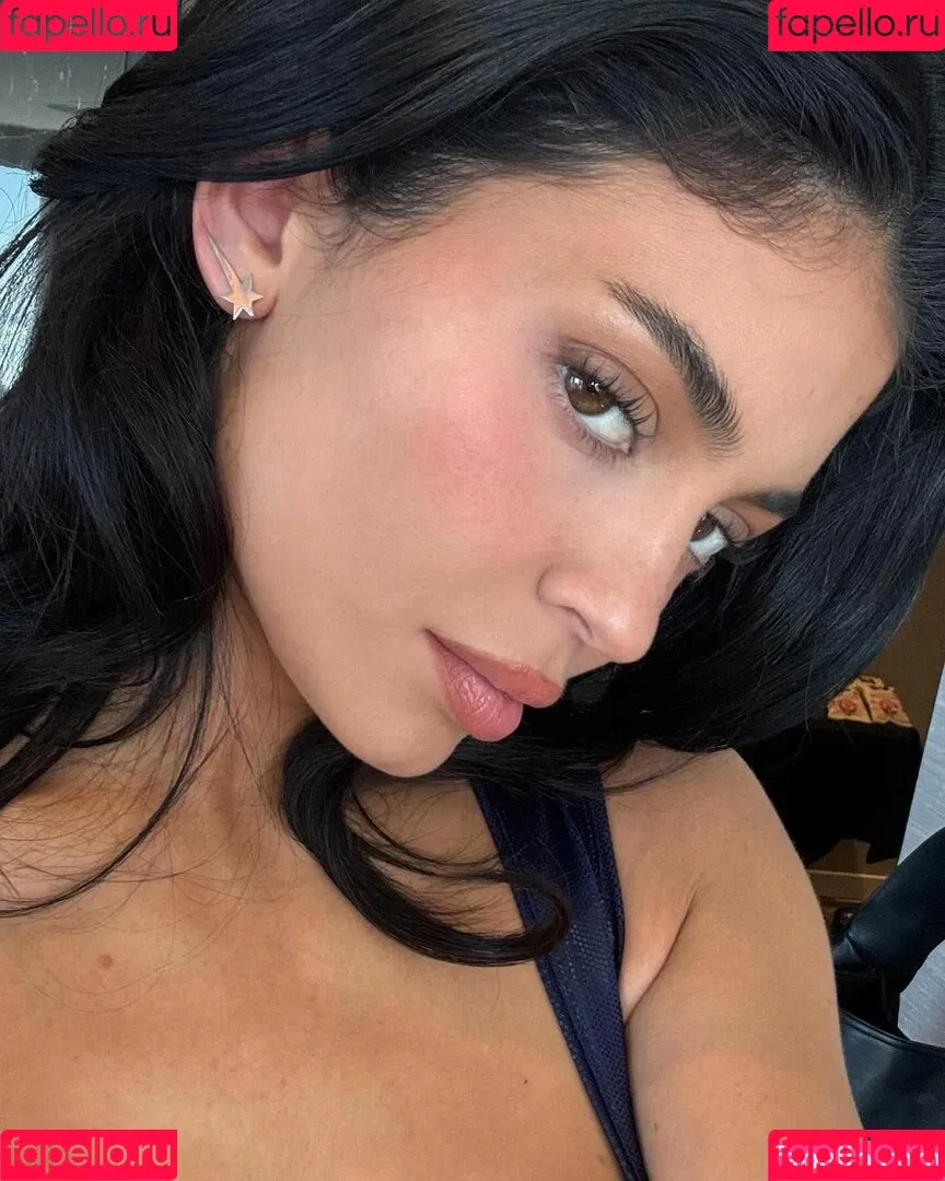 Kylie Jenner / KylieJenner / kyliejenner.2 Onlyfans Photo Gallery 