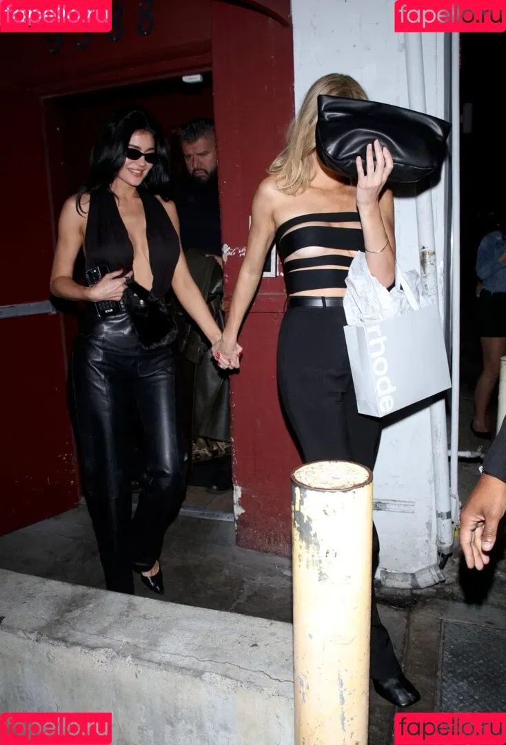 Kylie Jenner / KylieJenner / kyliejenner.2 Onlyfans Photo Gallery 