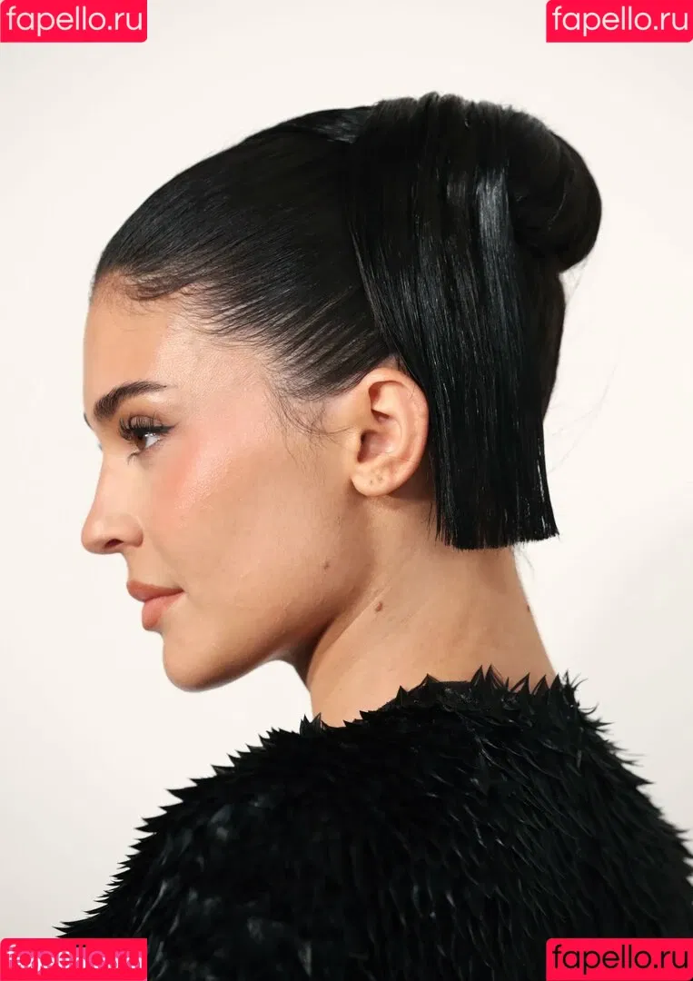 Kylie Jenner / KylieJenner / kyliejenner.2 Onlyfans Photo Gallery 