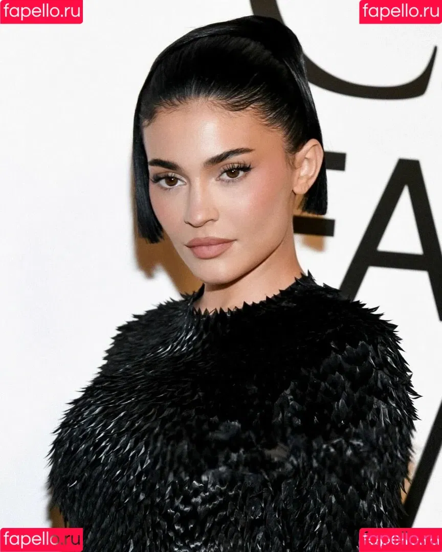 Kylie Jenner / KylieJenner / kyliejenner.2 Onlyfans Photo Gallery 