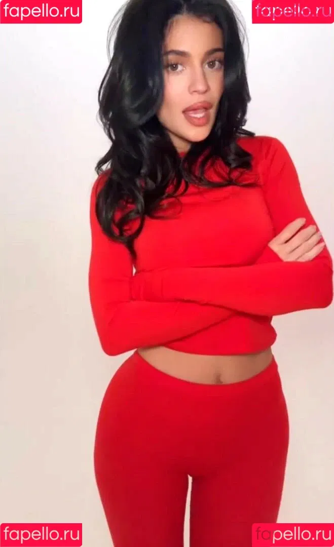 Kylie Jenner / KylieJenner / kyliejenner.2 Onlyfans Photo Gallery 