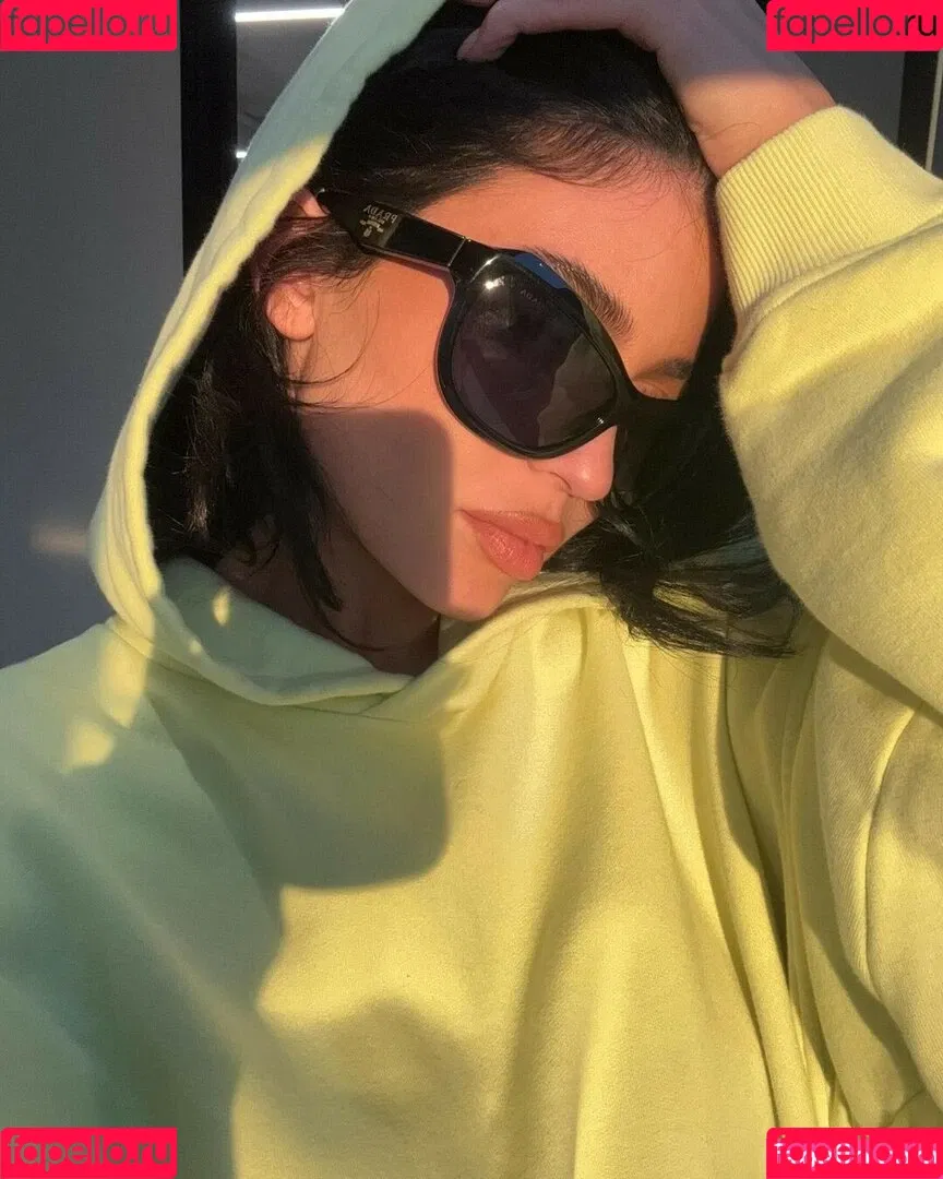 Kylie Jenner / KylieJenner / kyliejenner.2 Onlyfans Photo Gallery 