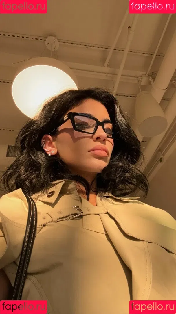 Kylie Jenner / KylieJenner / kyliejenner.2 Onlyfans Photo Gallery 