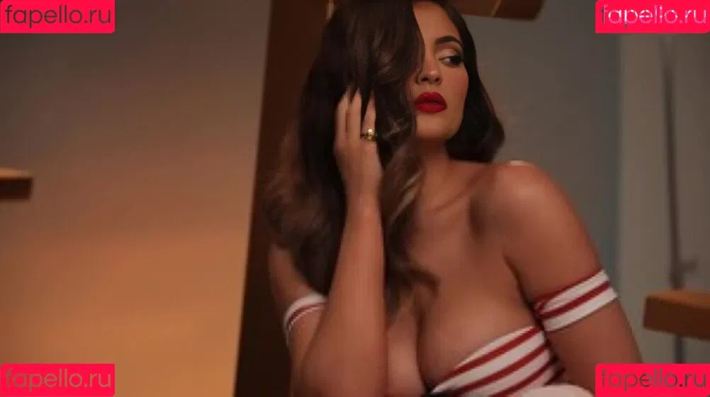 Kylie Jenner / KylieJenner / kyliejenner.2 Onlyfans Photo Gallery 