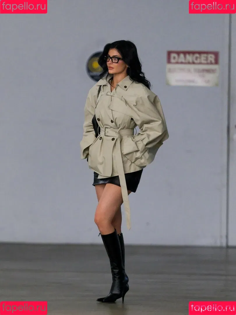 Kylie Jenner / KylieJenner / kyliejenner.2 Onlyfans Photo Gallery 